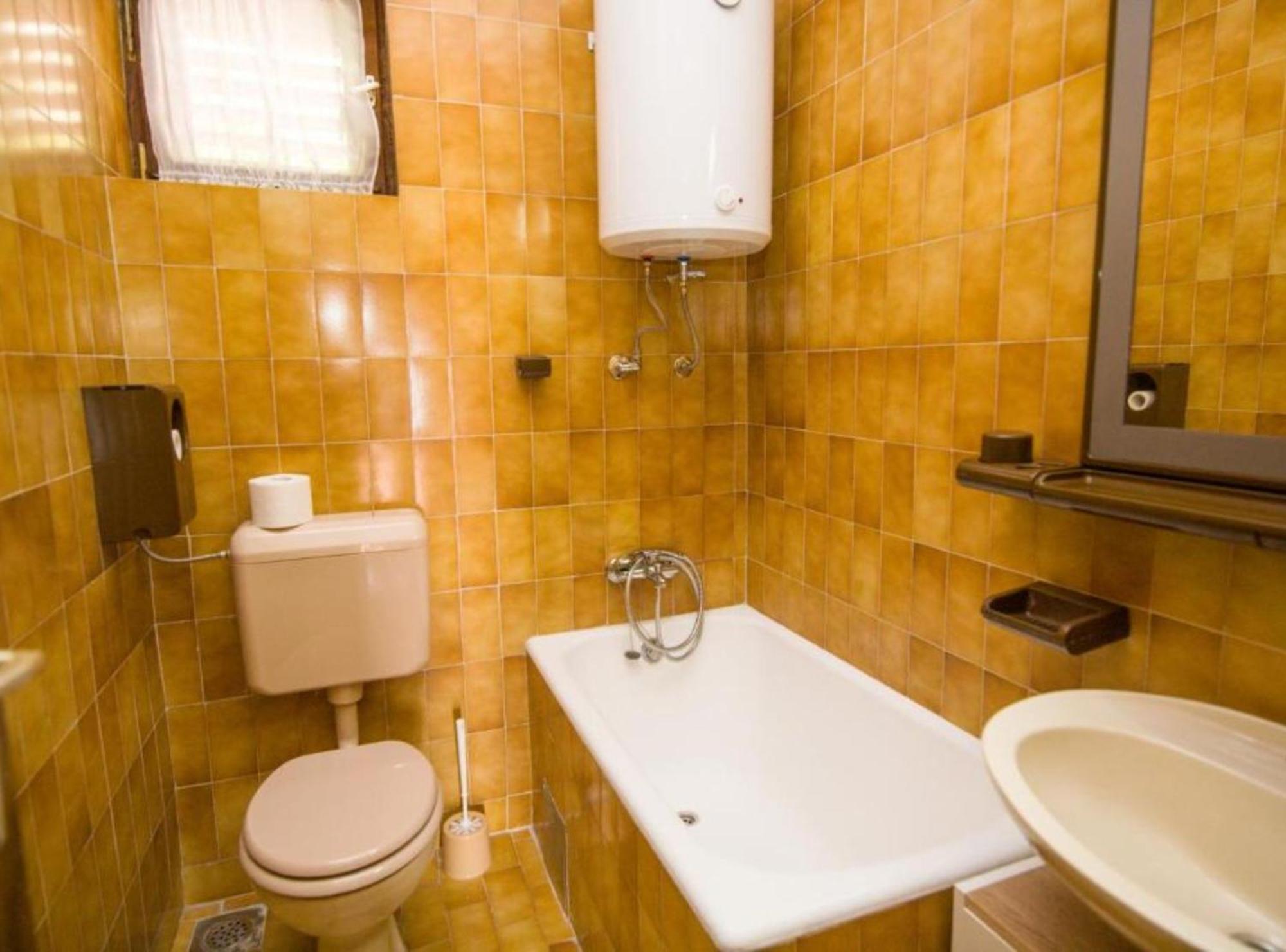 Apartment Darmy โตรกีร์ ภายนอก รูปภาพ